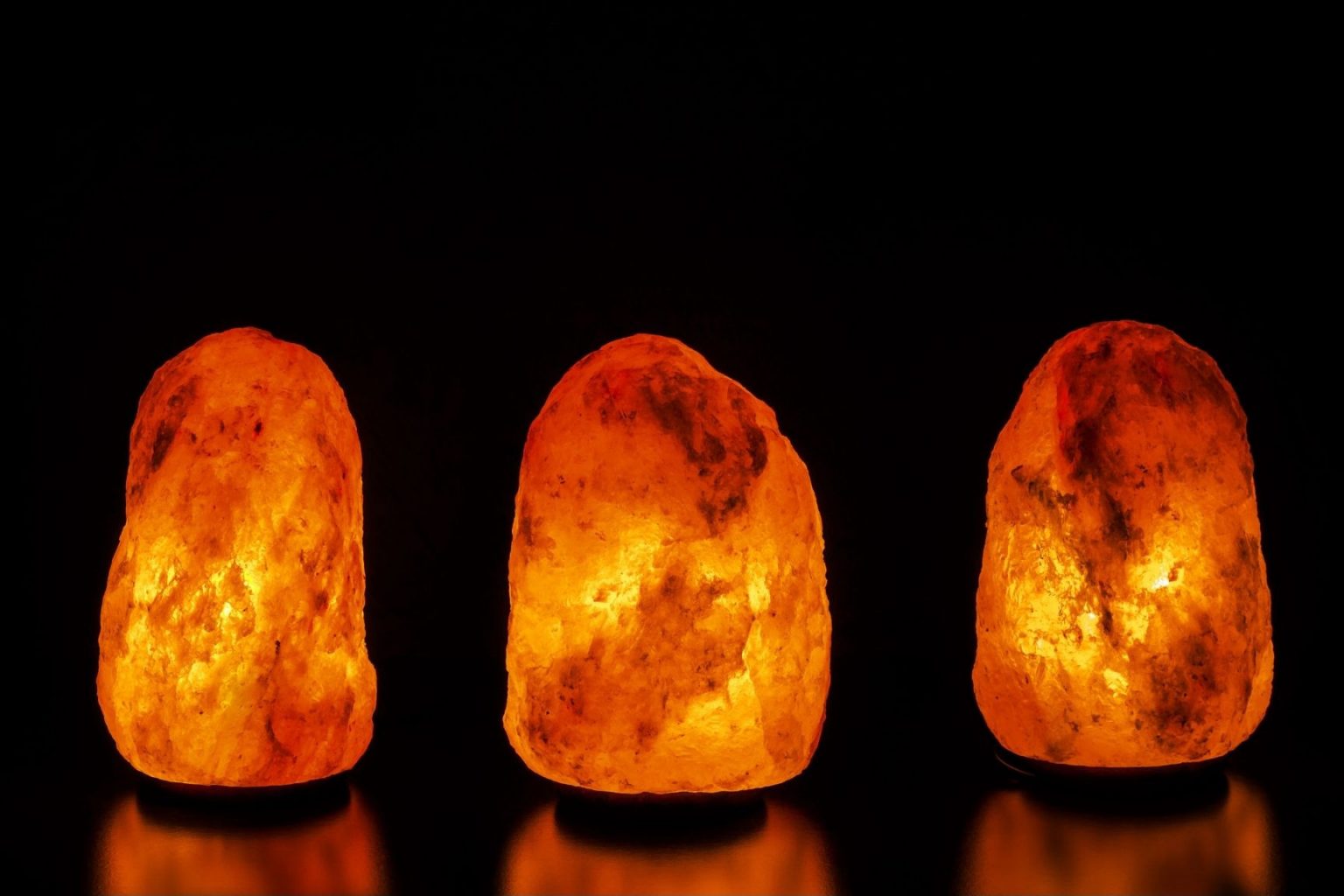 Are Himalayan Salt Lamps a Hoax?