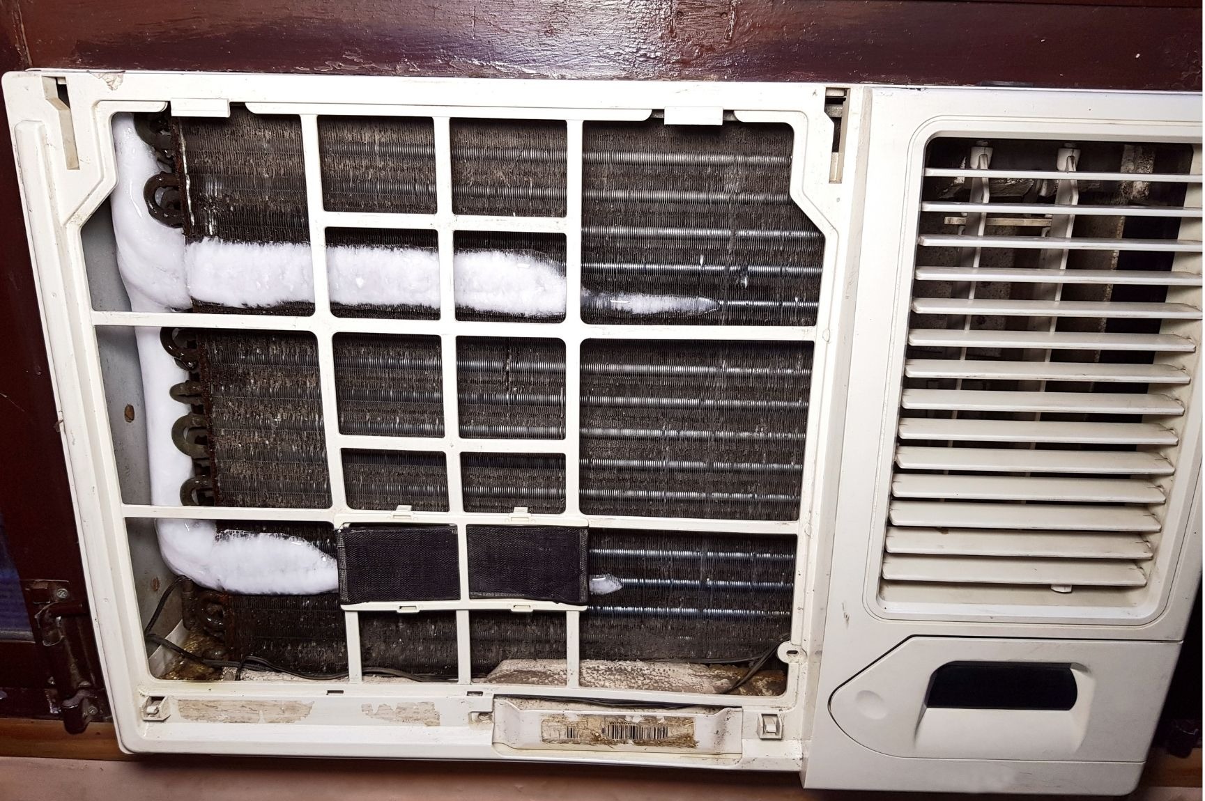 HOW TO CLEAN A WINDOW AC UNIT