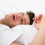 Can a Humidifier Help with Dry Throat from Snoring?